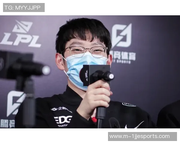 EDG中路突破的成败分析与战术反思探讨实时新闻